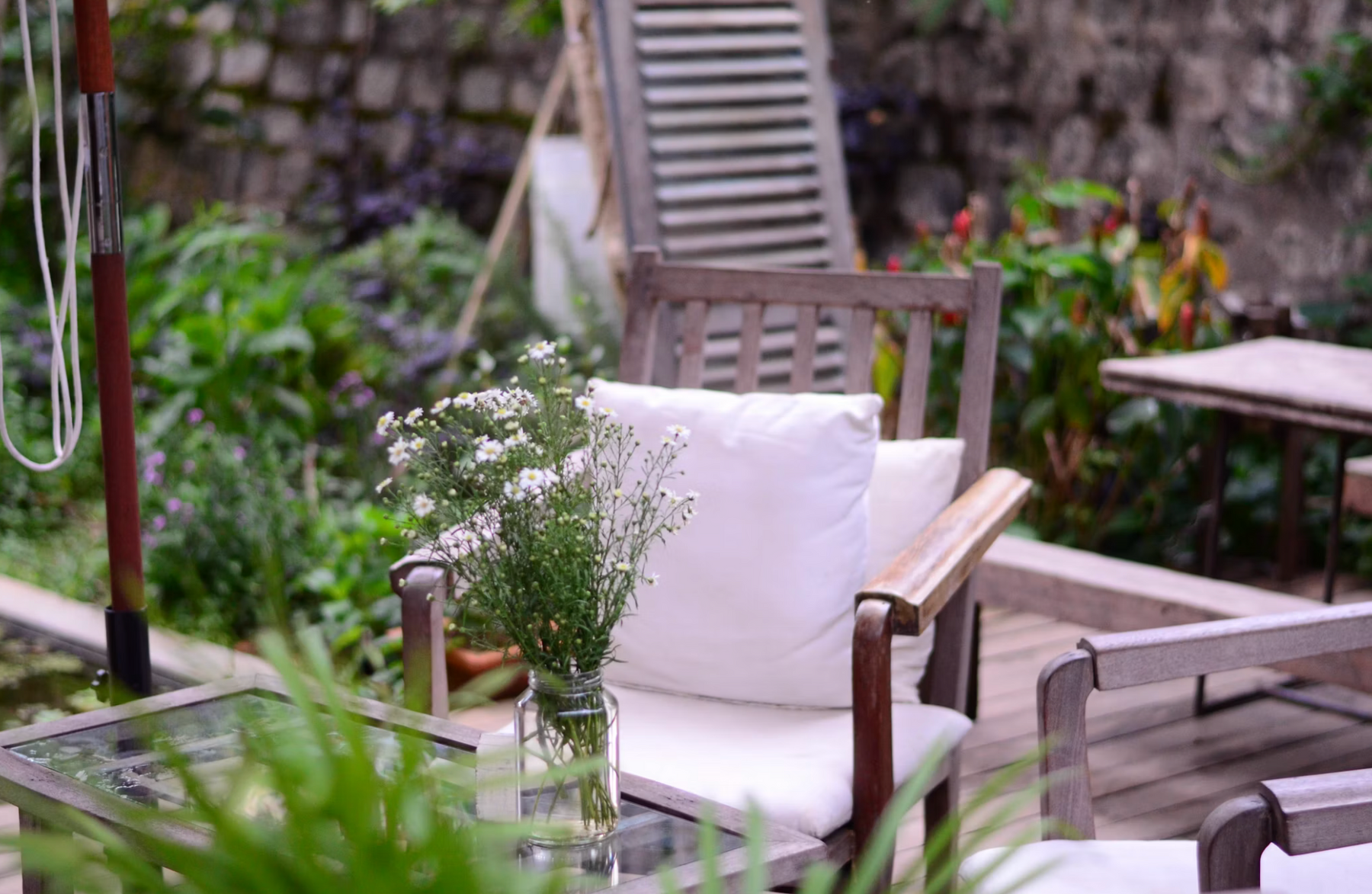 Patio Jointing Compound: Complete Guide to Brush In Patio Grout - Glean